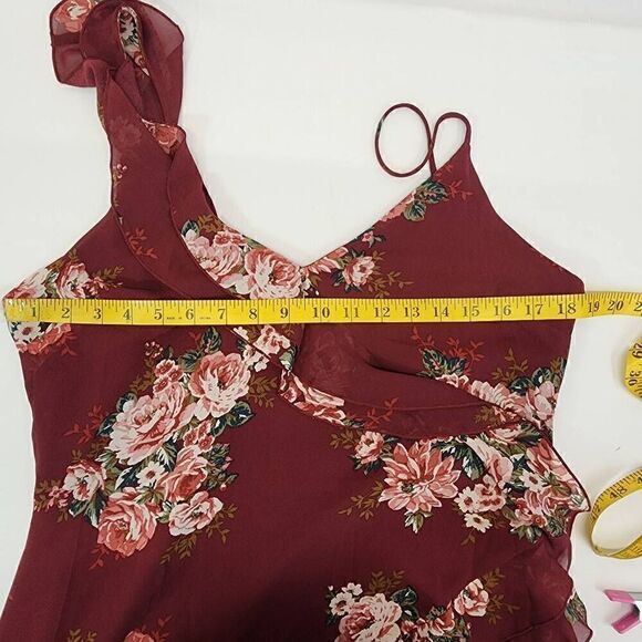 WAYF Maryln Tier Ruffle Dress Floral Burgundy Size Large NWT F11 - Picture 8 of 11